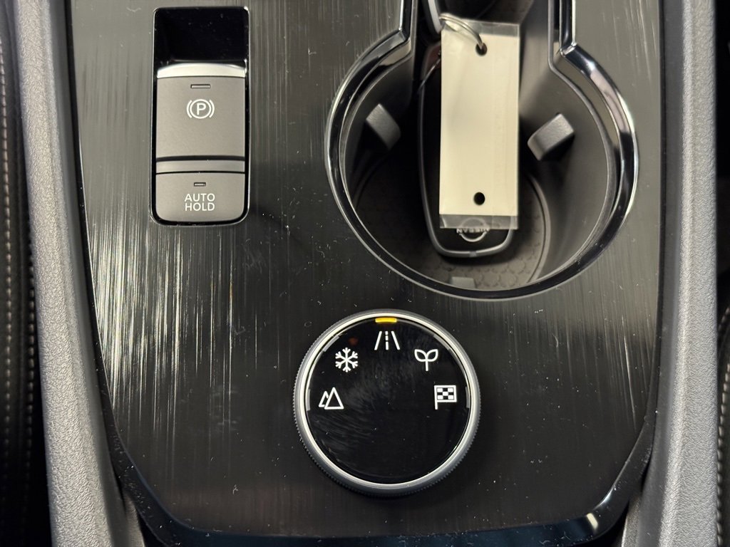 New 2026 Nissan Rogue SV image 34