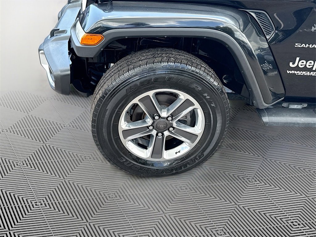 Used 2021 Jeep Wrangler Unlimited Sahara image 35
