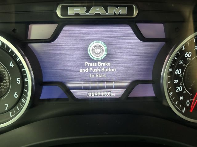 Used 2024 RAM 1500 Laramie image 35