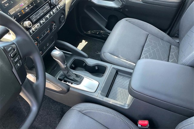 New 2025 Nissan Frontier SV image 6