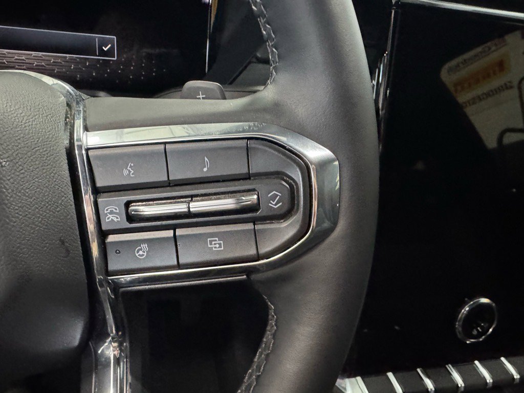 Used 2024 GMC Acadia Elevation w/ Black Edition image 25