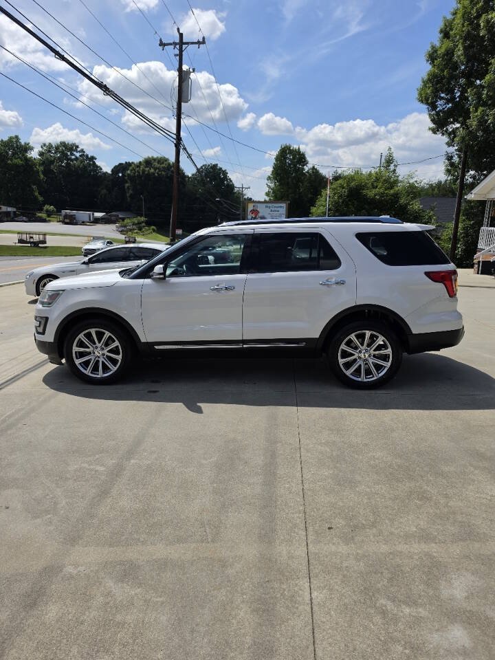 Used 2016 Ford Explorer Limited AWD/4WD image 3