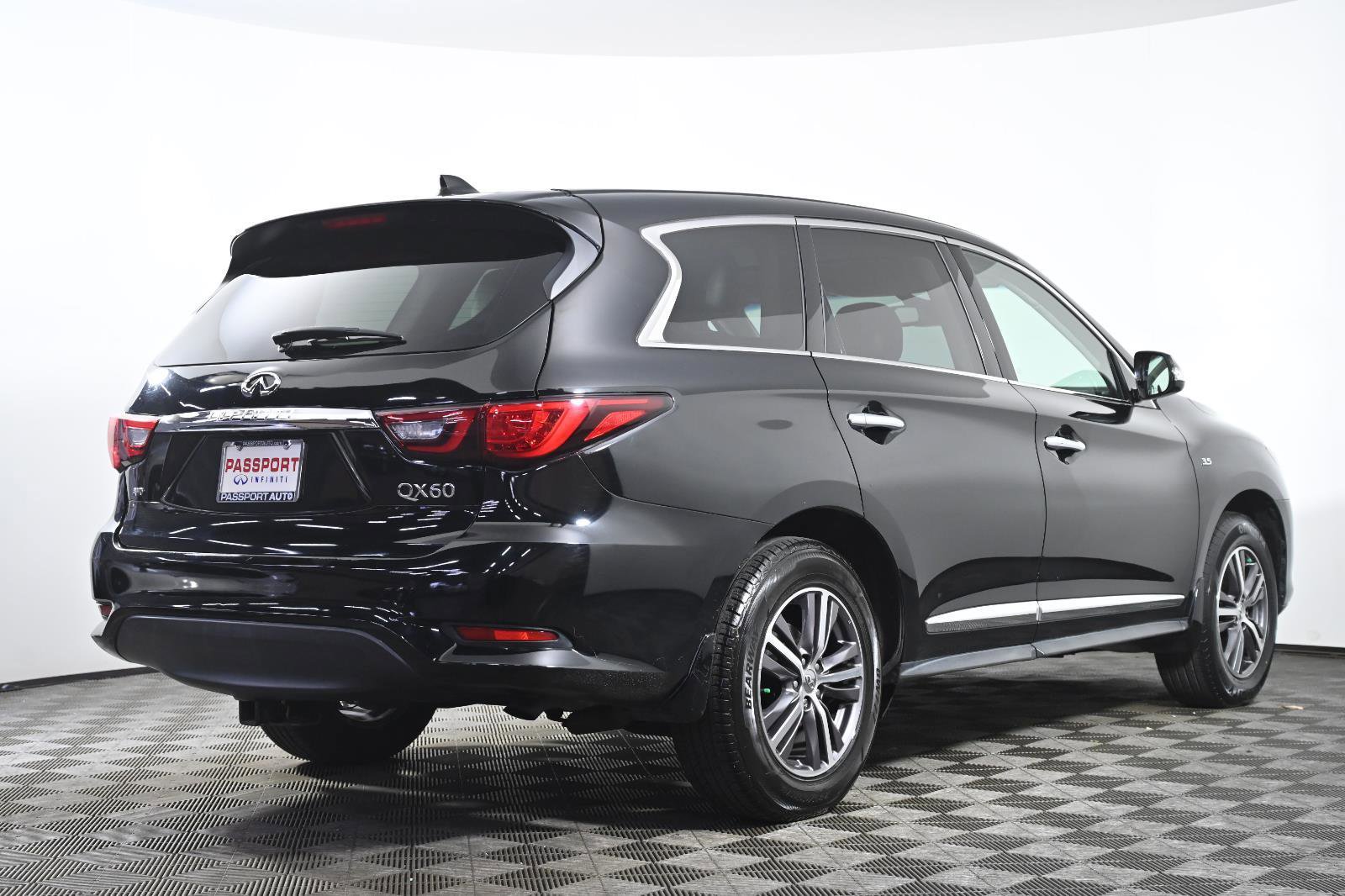 Used 2019 INFINITI QX60 Pure image 8