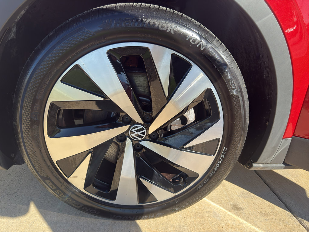 Used 2021 Volkswagen ID.4 Pro S w/ Gradient Package image 18