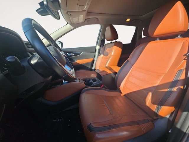 Used 2018 Nissan Rogue SL w/ Premium Package FWD image 9