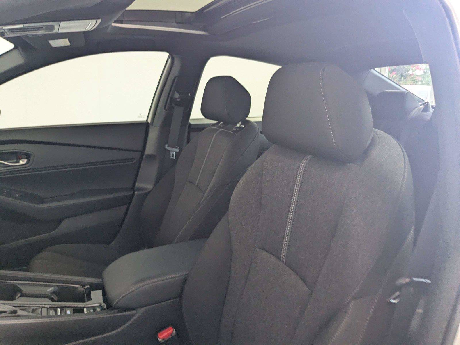 Used 2023 Honda Accord Sport image 10