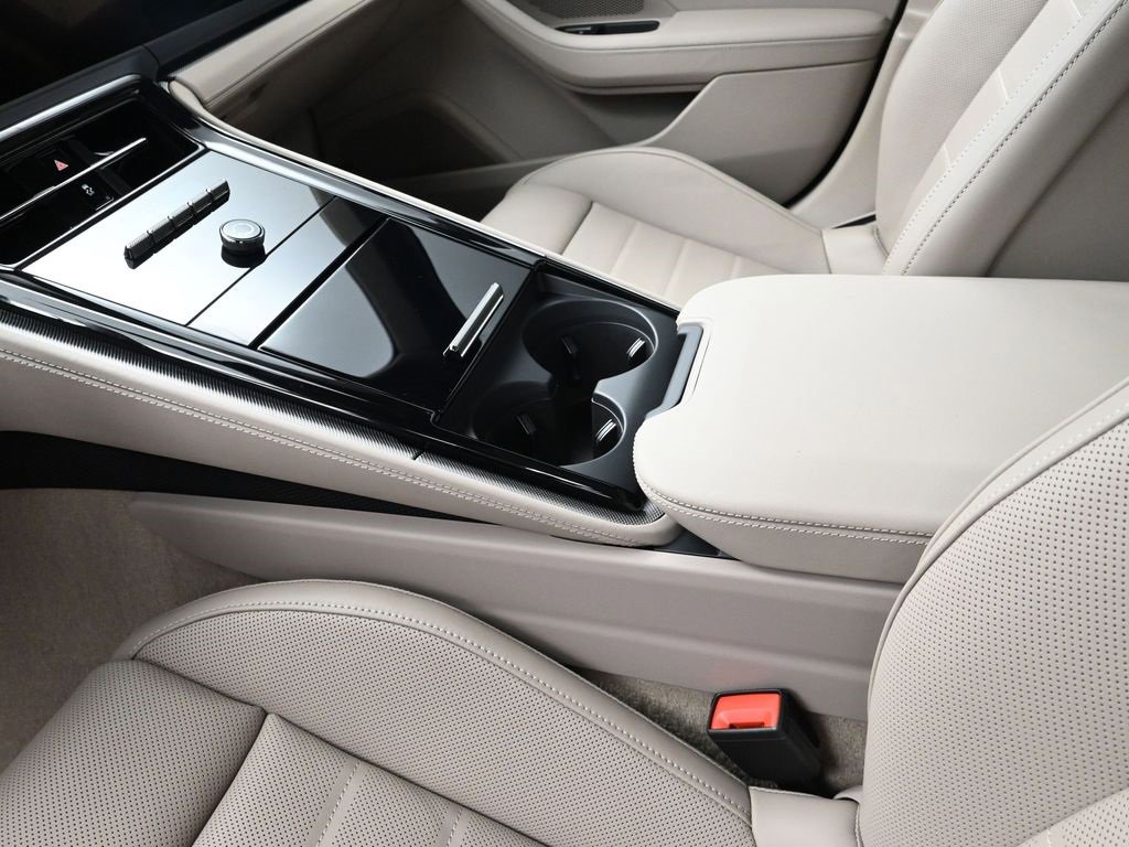 New 2026 Porsche Panamera 4 image 21