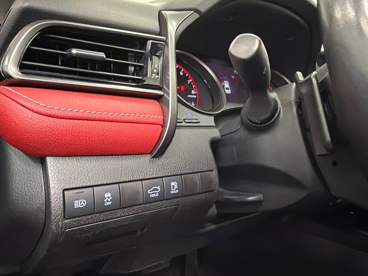 Used 2023 Toyota Camry XSE image 29