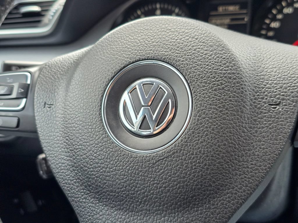 Used 2012 Volkswagen CC Sport FWD image 27