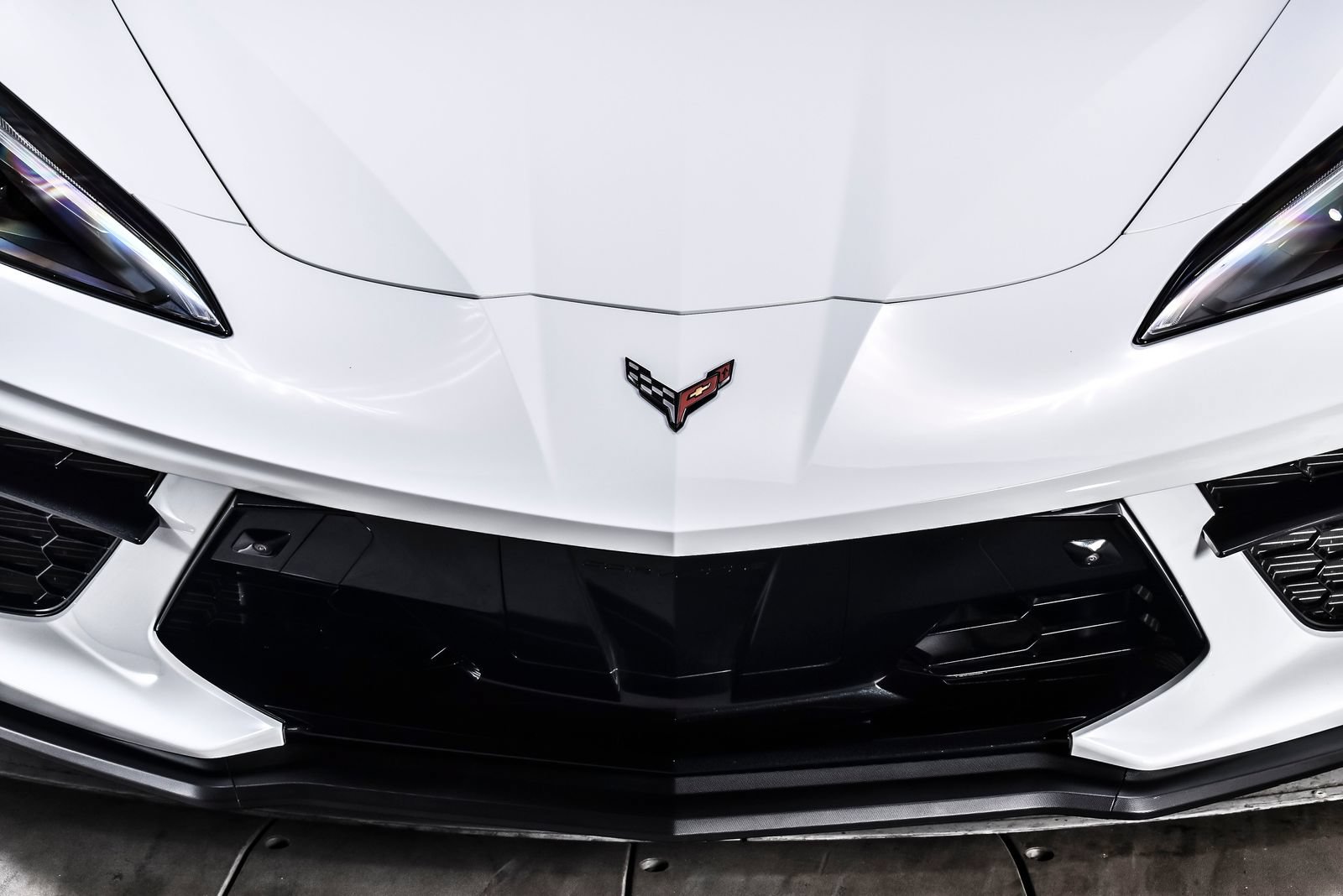 Used 2023 Chevrolet Corvette Stingray Premium Cpe w/ Z51 Performance Package RWD image 9