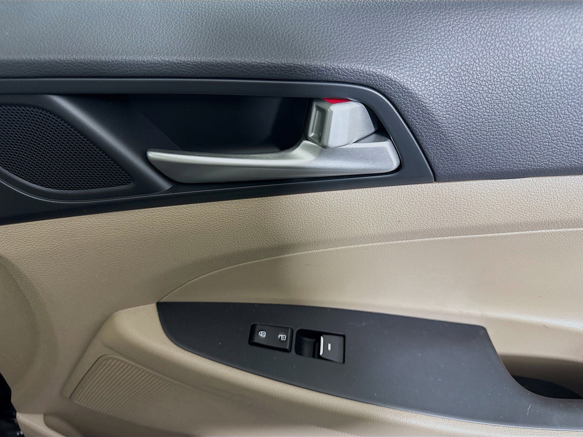 Used 2020 Hyundai Tucson Ultimate w/ Cargo Package image 31