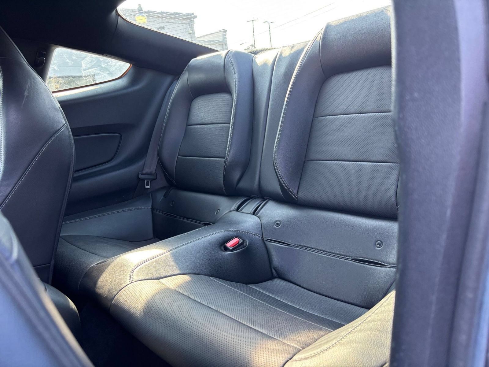 Used 2022 Ford Mustang GT Premium w/ GT Performance Package RWD image 24