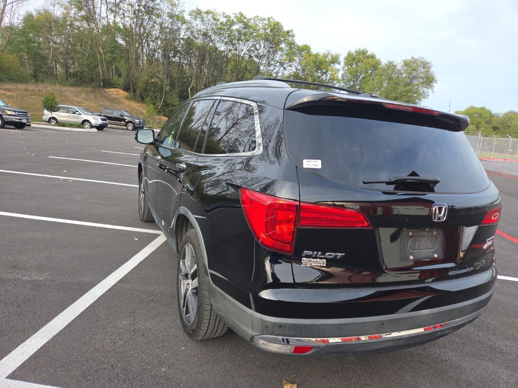 Used 2016 Honda Pilot Touring image 8