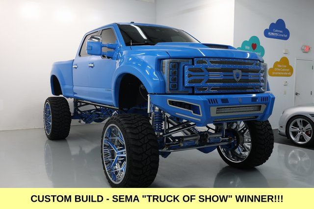 Used 2018 Ford F250 Platinum w/ Platinum Ultimate Package AWD/4WD image 3