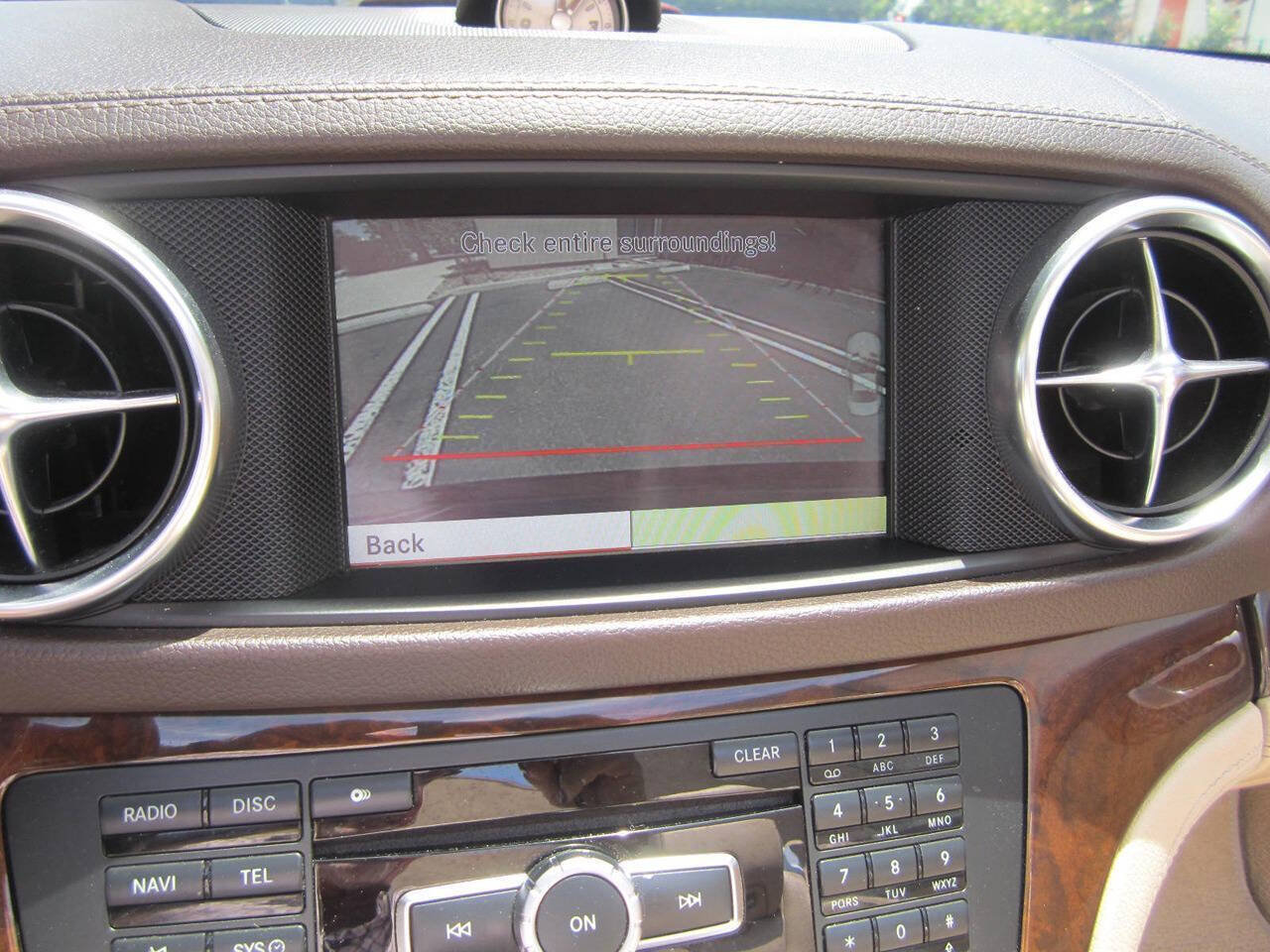 Used 2013 Mercedes-Benz SL 550 image 36