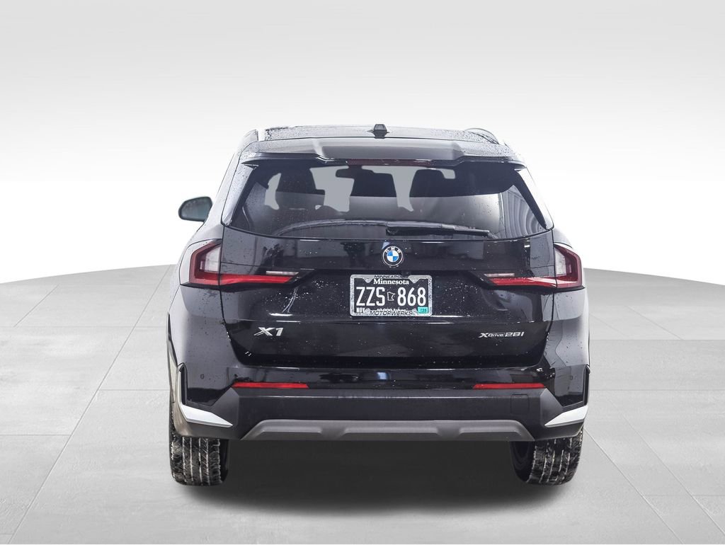 Certified 2023 BMW X1 xDrive28i w/ Convenience Package image 4