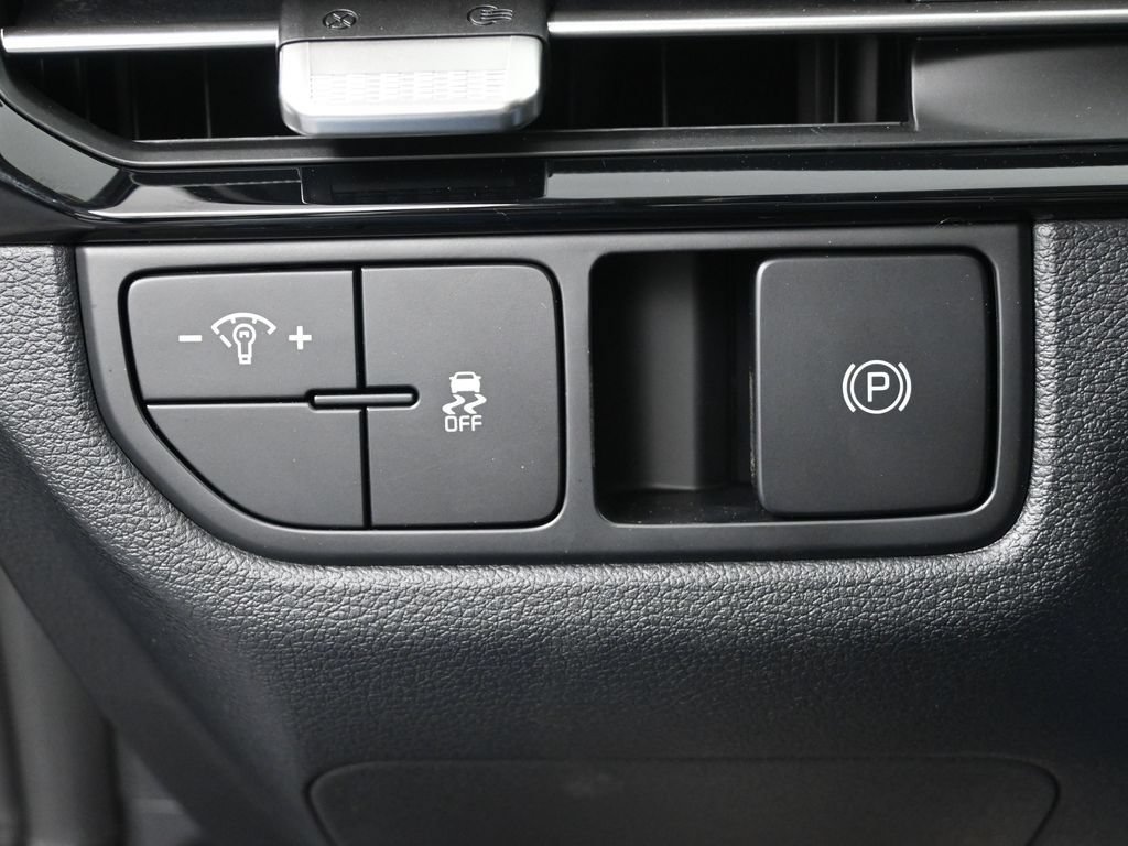 New 2026 Kia Sportage LX AWD/4WD image 16