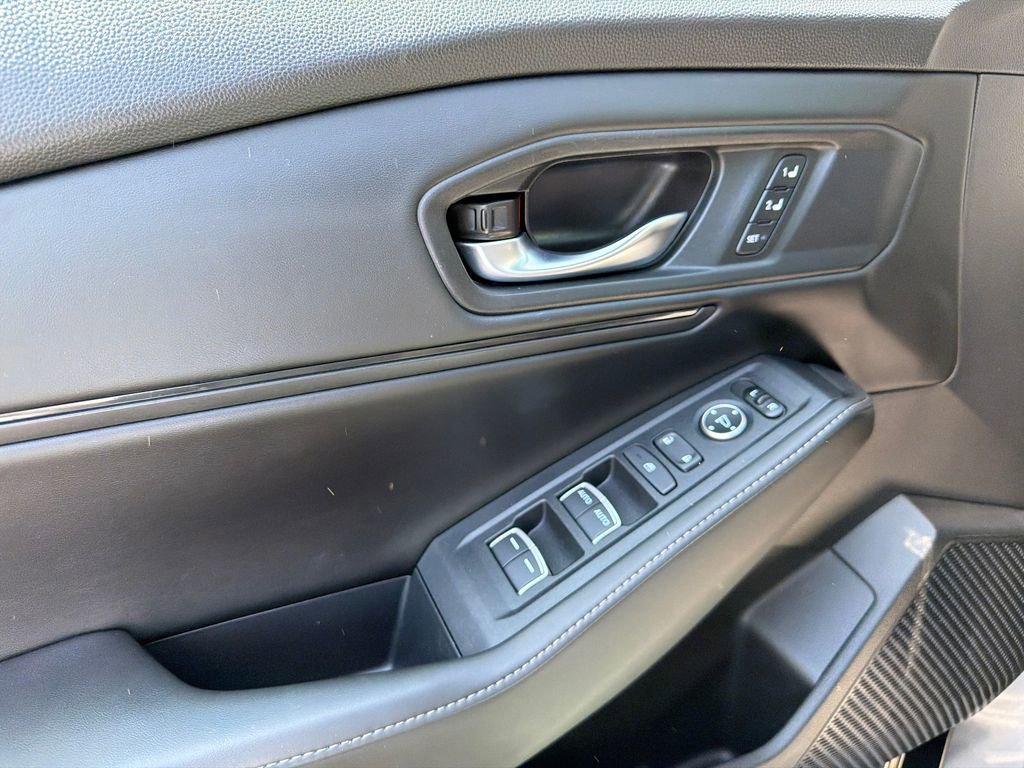 Used 2023 Honda Accord Sport image 31