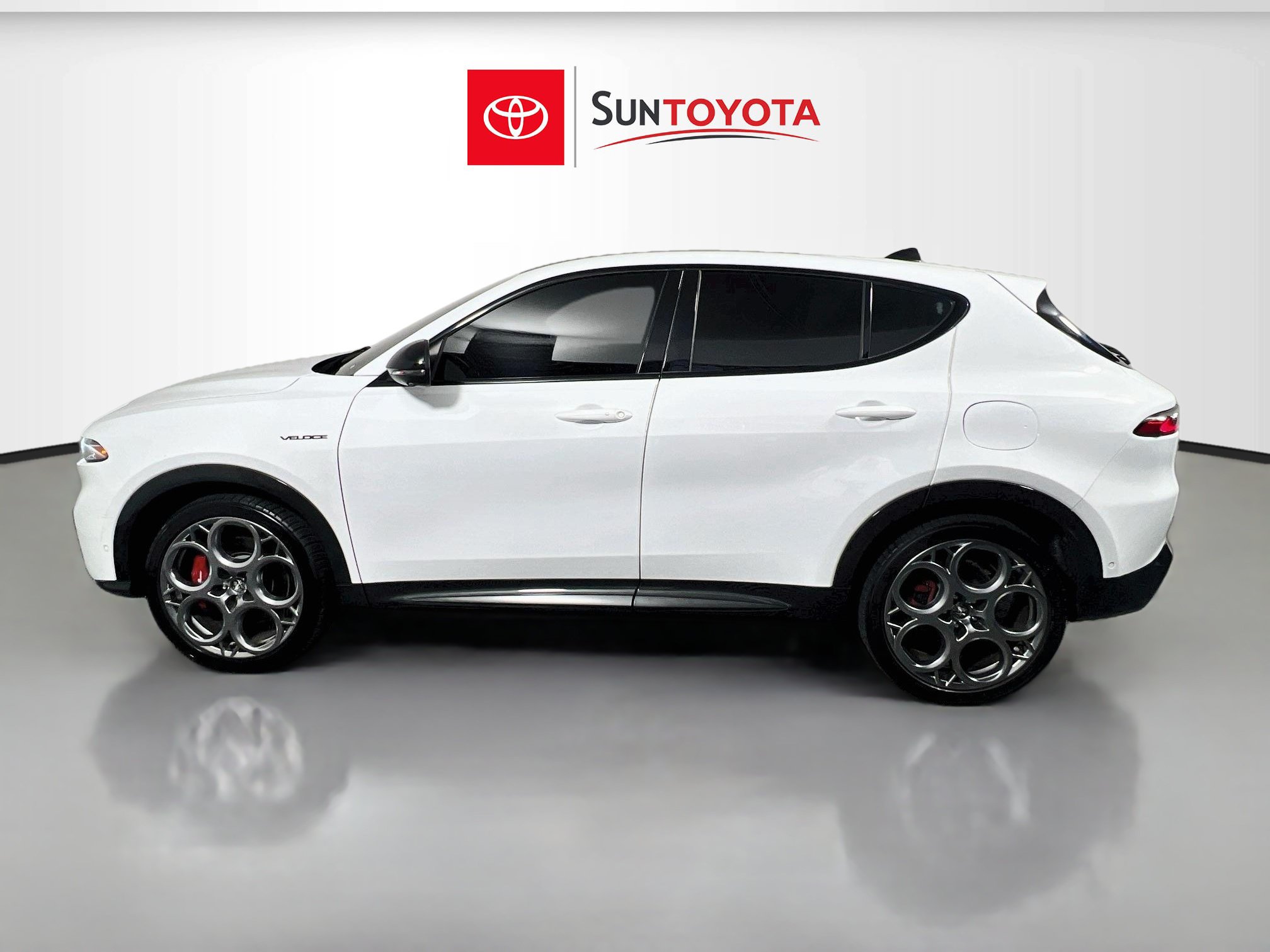 Used 2024 Alfa Romeo Tonale Veloce w/ Active Assist Package AWD/4WD image 7