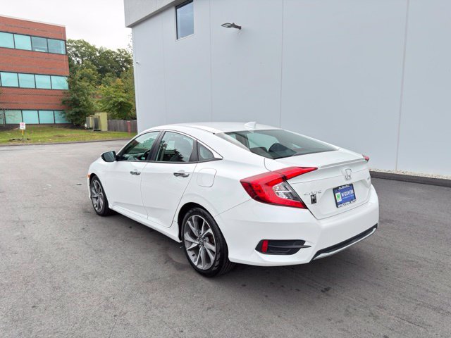 Used 2019 Honda Civic Touring image 9