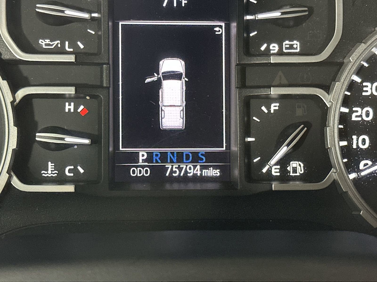 Used 2019 Toyota Tundra SR5 w/ SR5 Upgrade Package image 15