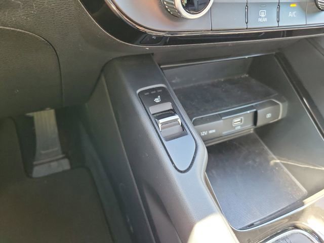 Used 2020 Kia Telluride S FWD image 25