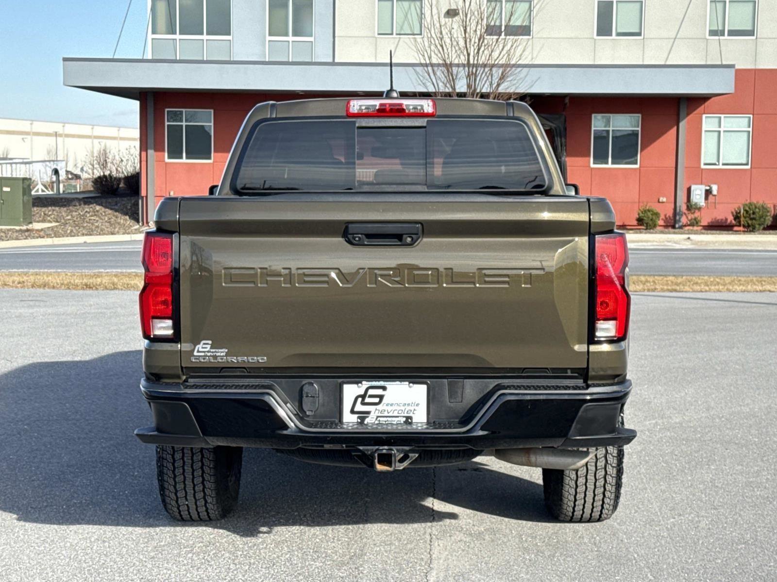 Used 2024 Chevrolet Colorado Z71 w/ Z71 Convenience Package 2 image 25