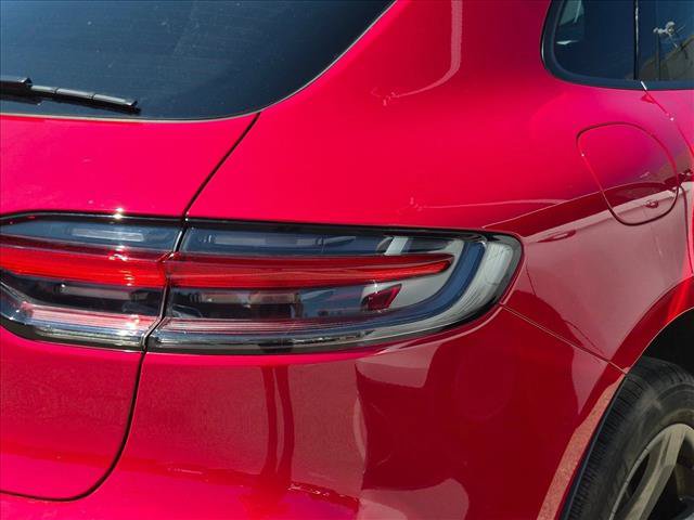 Used 2025 Porsche Macan Turbo AWD/4WD image 12