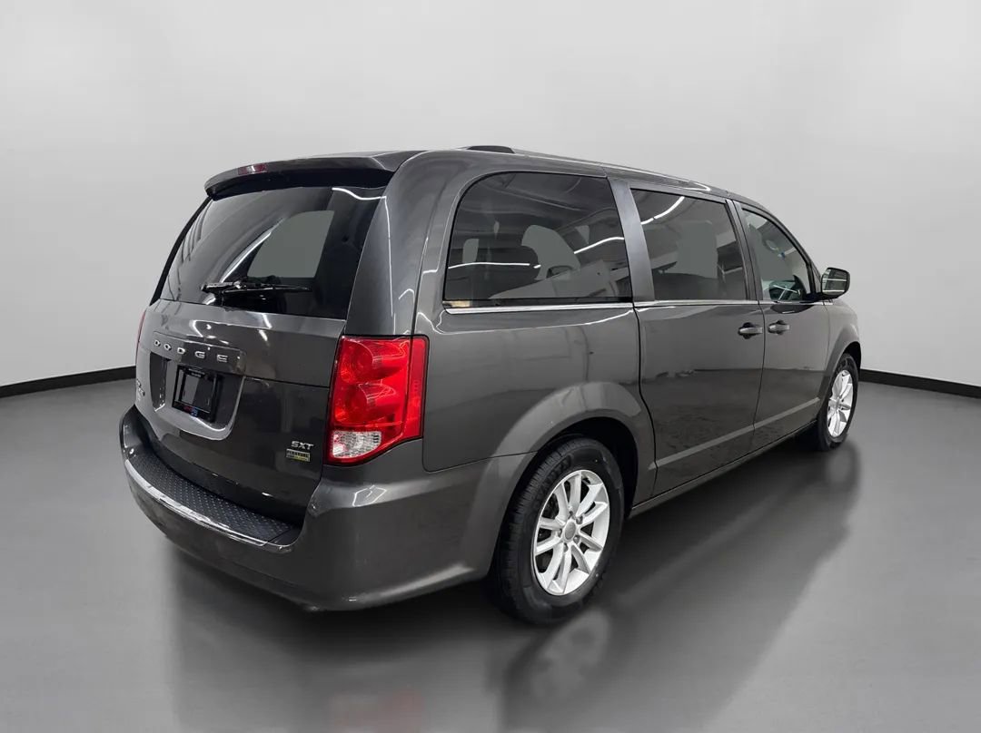 Used 2019 Dodge Grand Caravan SXT FWD image 10