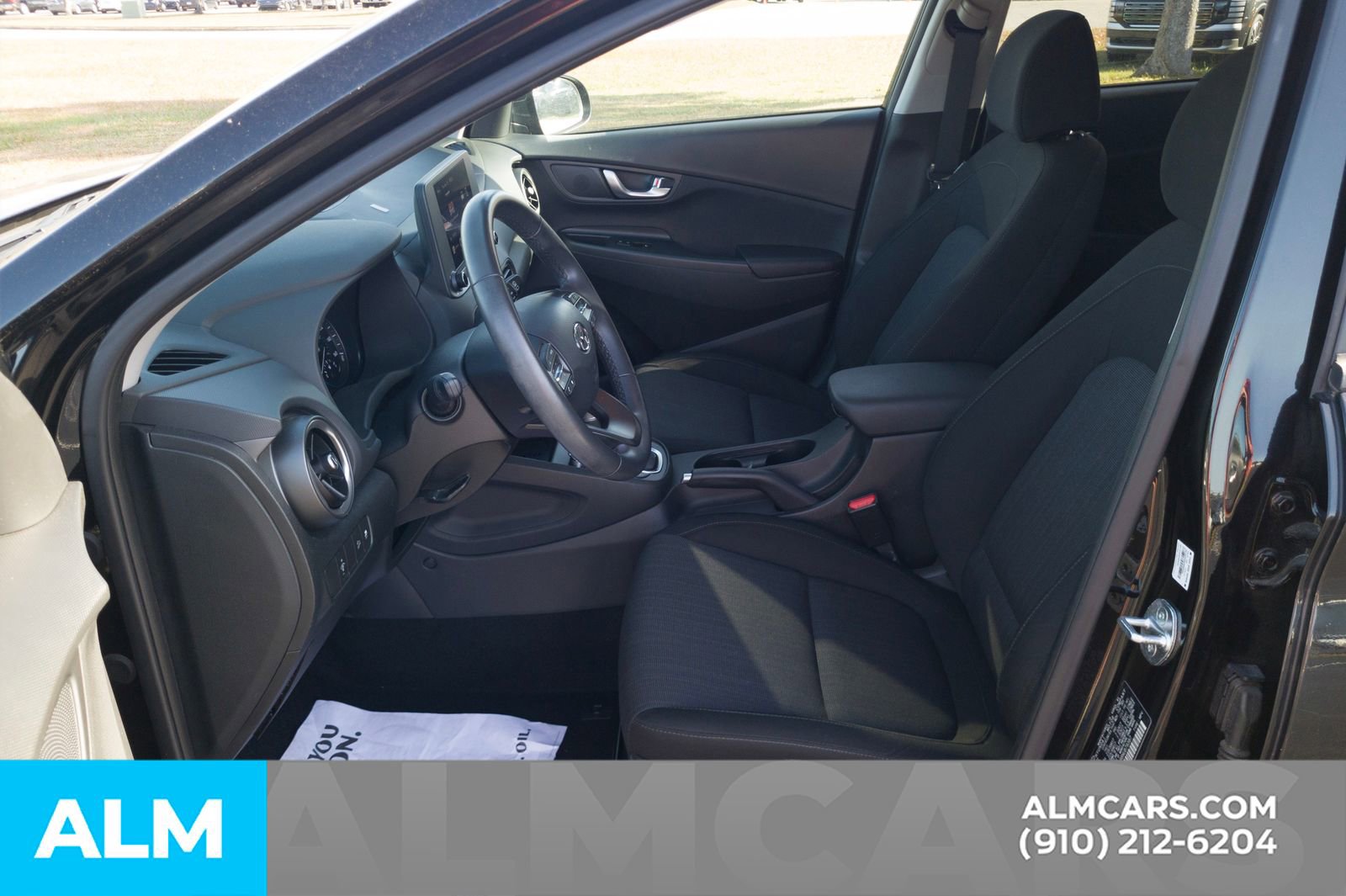 Used 2022 Hyundai Kona SEL w/ Convenience Package image 16