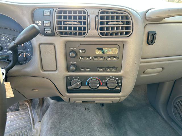 Used 2003 Chevrolet Blazer LS image 14