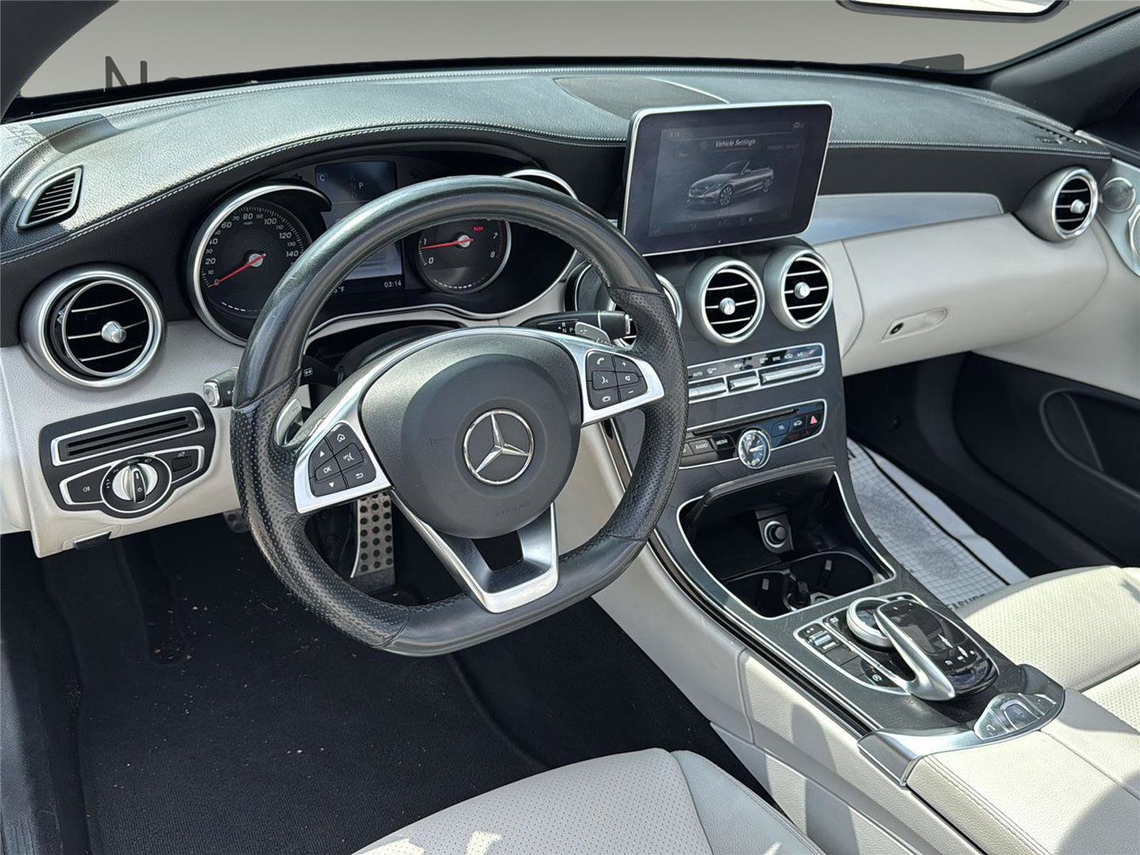 Used 2017 Mercedes-Benz C 300 4MATIC Cabriolet image 13