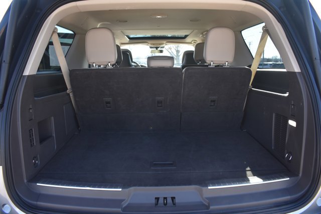 Used 2023 Lincoln Navigator L Reserve image 18