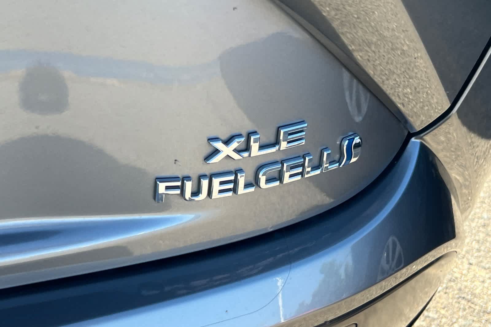 Certified 2021 Toyota Mirai w/ Advanced Technology Package RWD image 7