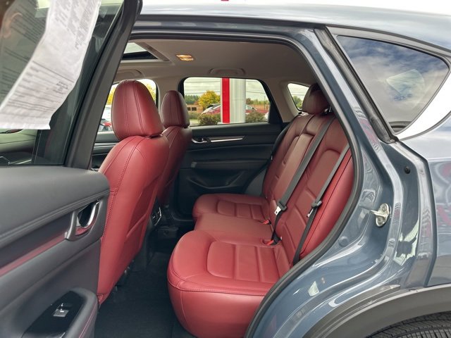 Used 2021 MAZDA CX-5 Carbon Edition image 11