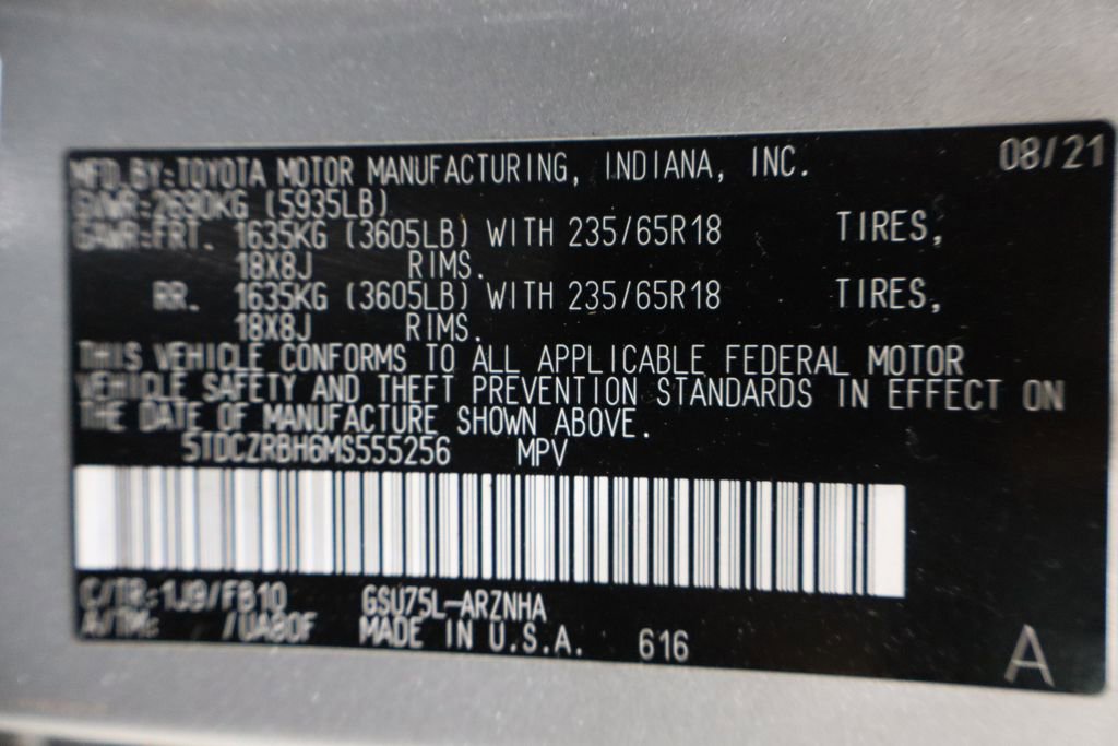 Used 2021 Toyota Highlander L image 21