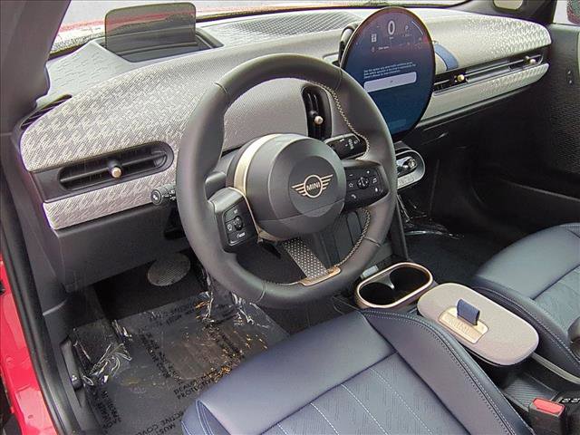 Certified 2025 MINI Cooper S image 10