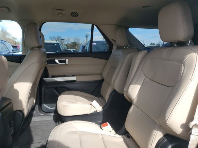 Certified 2023 Ford Explorer XLT w/ Equipment Group 202A image 23