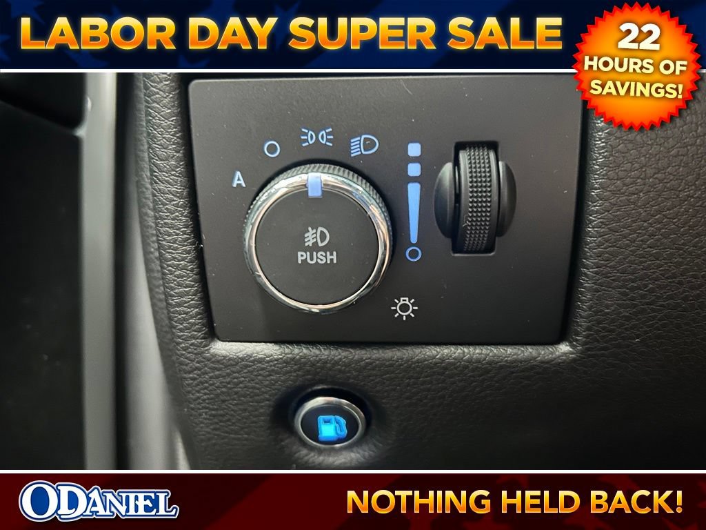 Used 2020 Jeep Grand Cherokee Limited AWD/4WD image 7