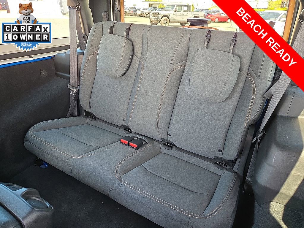 Used 2024 Jeep Wrangler Sport AWD/4WD image 10