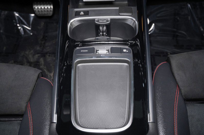 New 2026 Mercedes-Benz GLB 250 4MATIC image 19