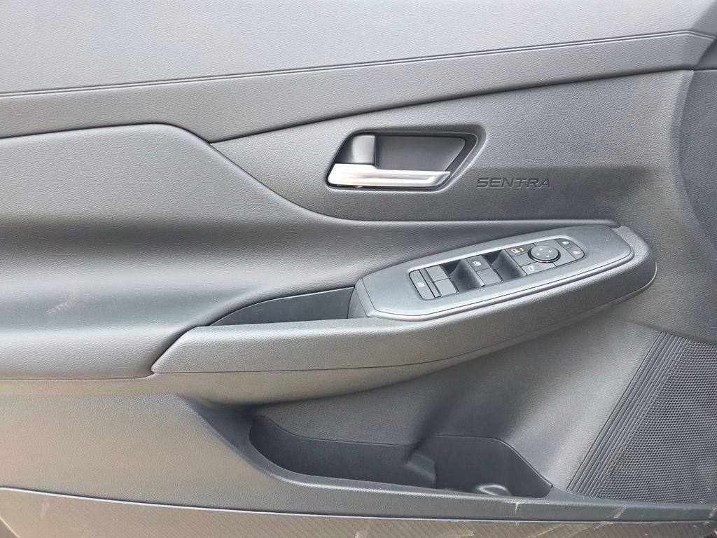 New 2026 Nissan Sentra SV image 12