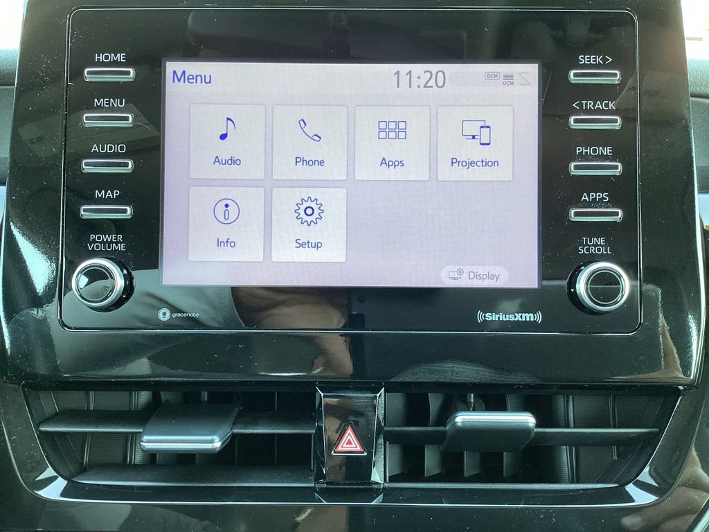 Used 2024 Toyota Camry SE FWD image 3