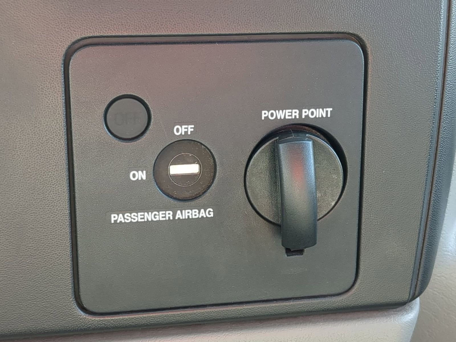 Used 2006 Ford F350 XLT image 29