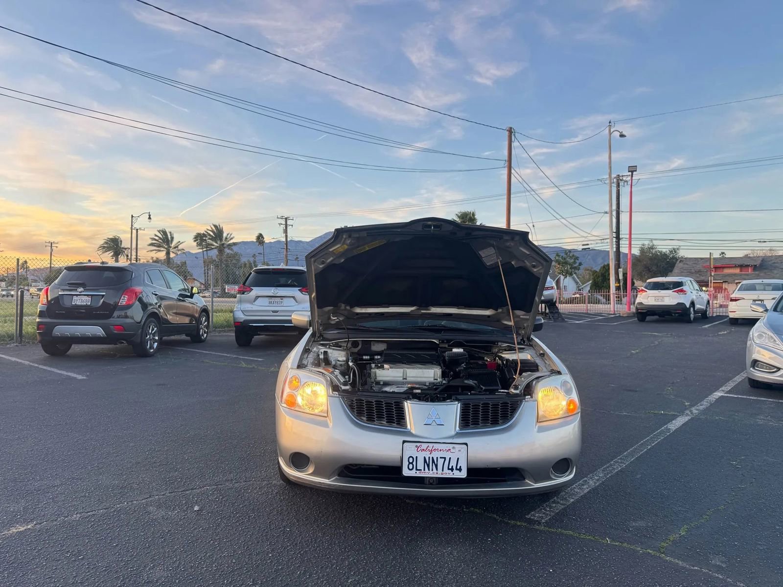 Used 2005 Mitsubishi Galant ES image 14