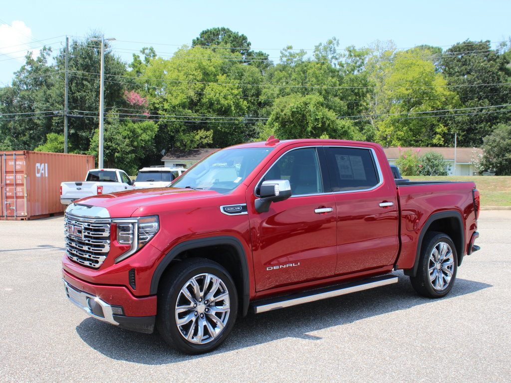 Used 2024 GMC Sierra 1500 Denali w/ Denali Reserve Package RWD image 2