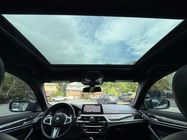 Used 2020 BMW 540i xDrive w/ M Sport Package AWD/4WD image 27
