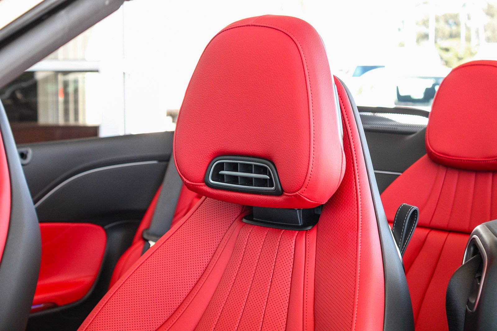 New 2026 Mercedes-Benz CLE 450 4MATIC Cabriolet image 19