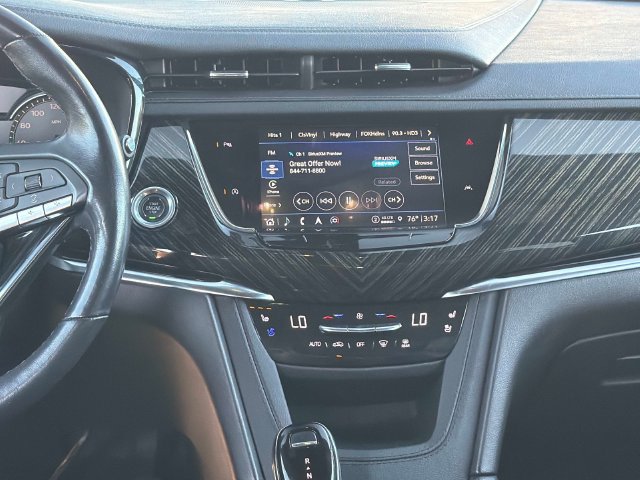 Used 2023 Cadillac XT6 Premium Luxury AWD/4WD image 14