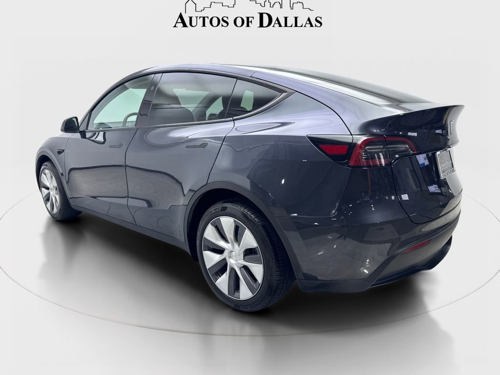 Used 2024 Tesla Model Y Long Range image 9
